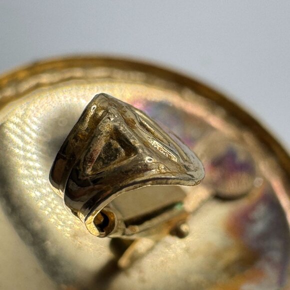 80s Swirl Enamel Round Button Earrings Black Cream Gold Clip-On Metal Retro - Picture 8 of 9